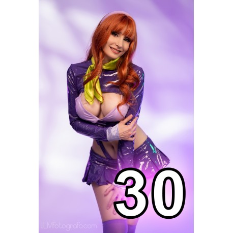 Geek&Sexy - Daphne - Pack 30 HD Photos